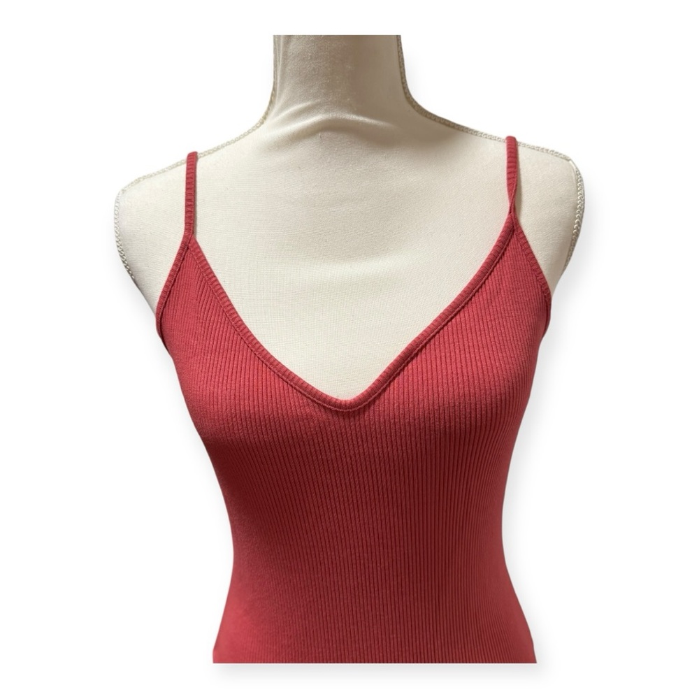 Lulu's Red Ribbed Bodysuit - Picture 3 of 9